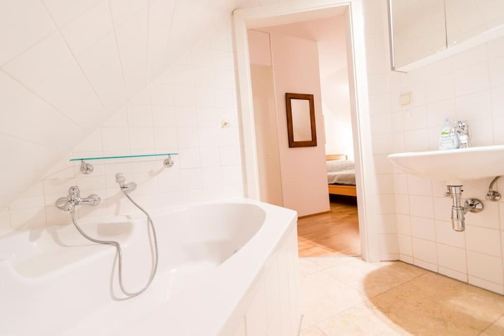 Luxurious Maisonette Apartment At The Heart Of ウィーン エクステリア 写真